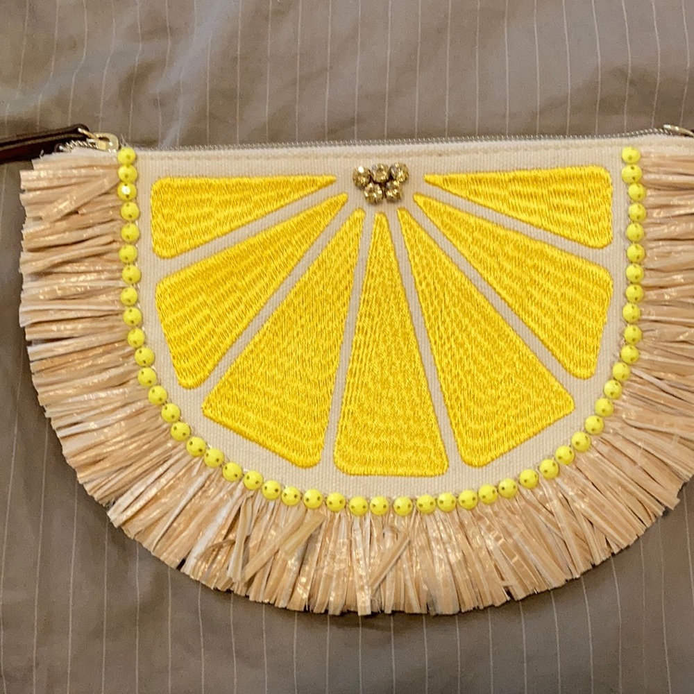 Lemon Clutch